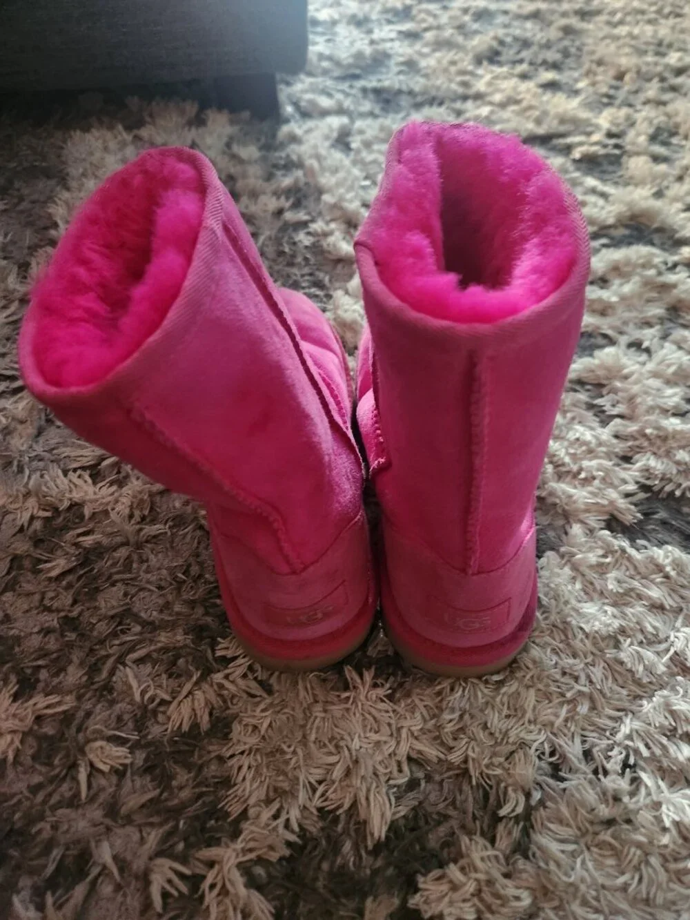 Ugg classic size 6